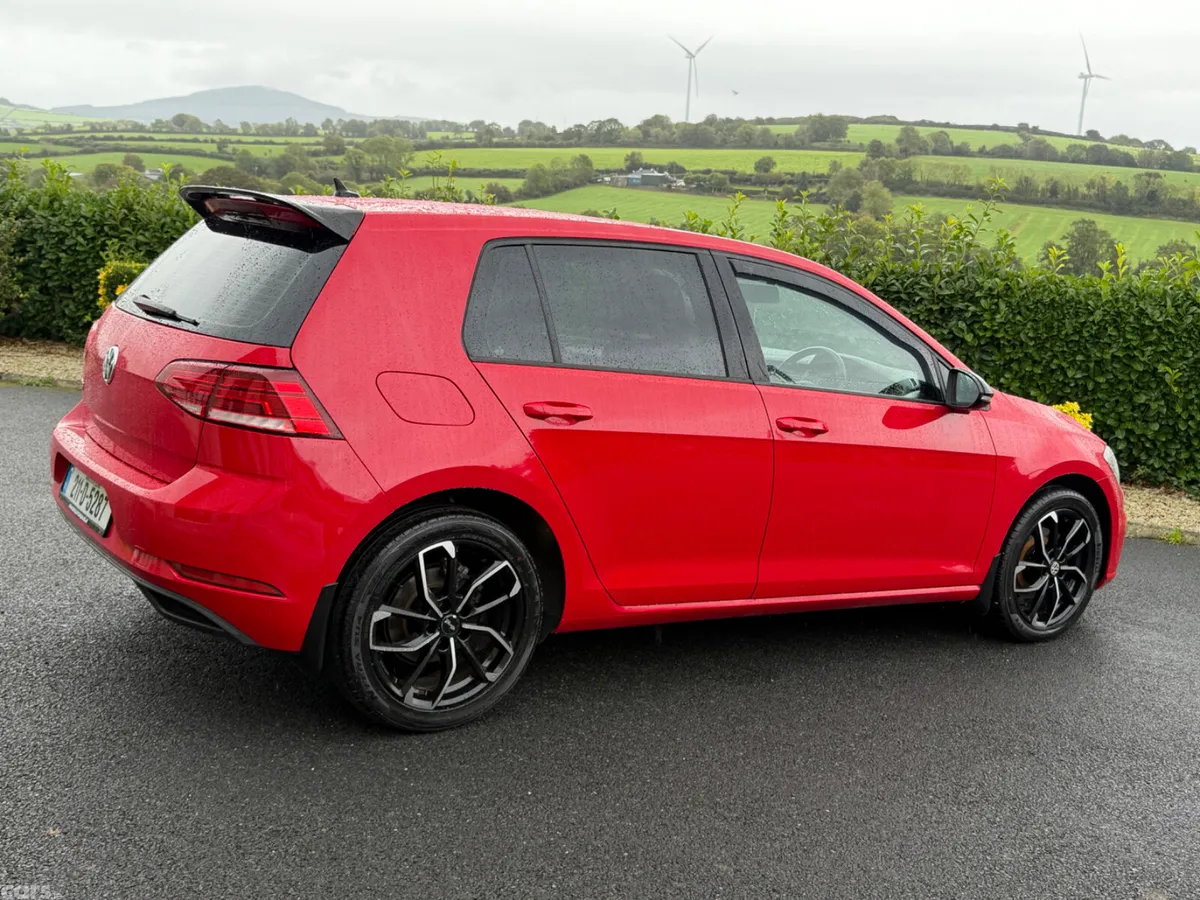 Volkswagen Golf Hatchback, Diesel, 2021, Red