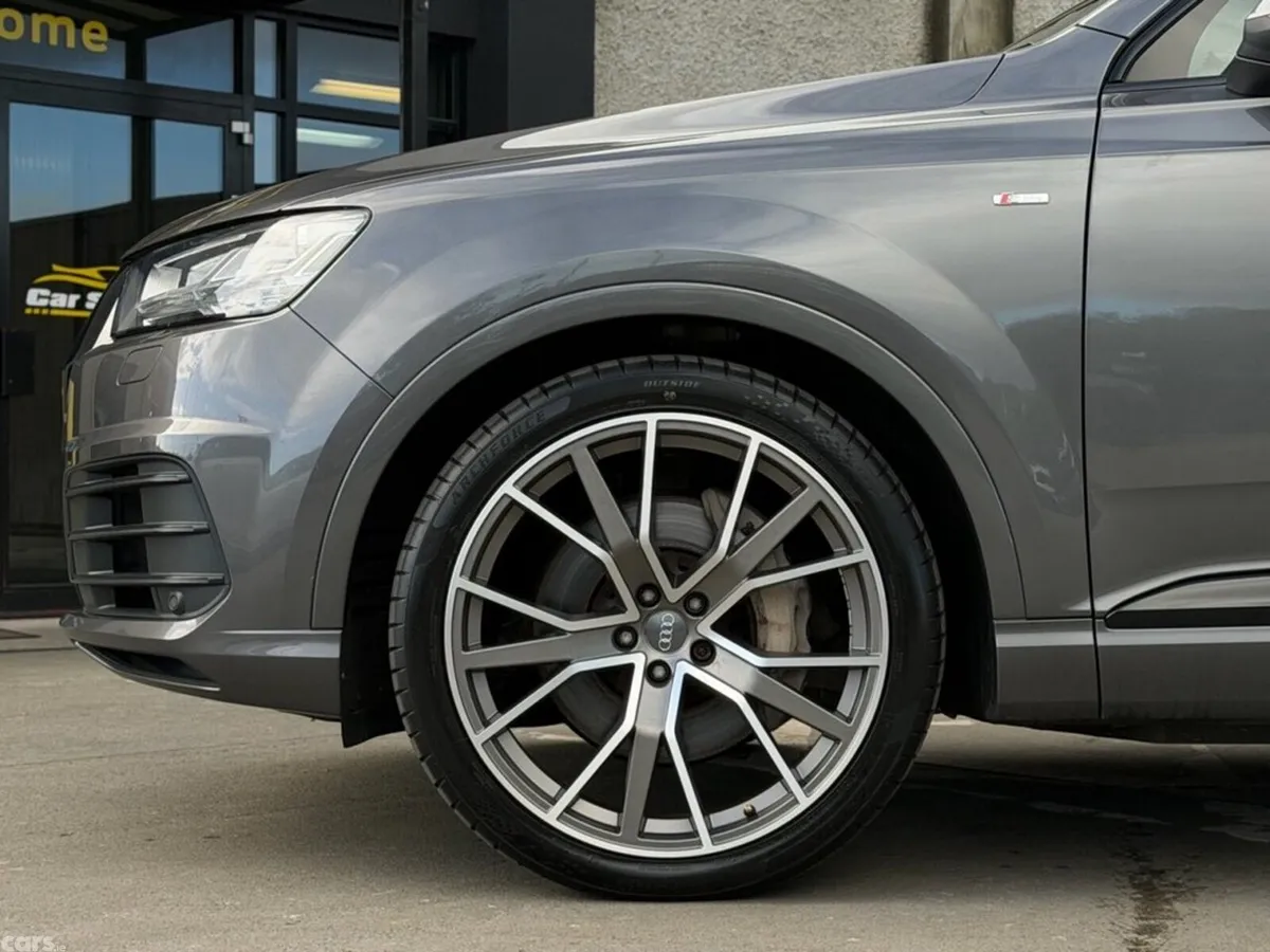 Audi Q7 SUV, Diesel Hybrid, 2019, Grey