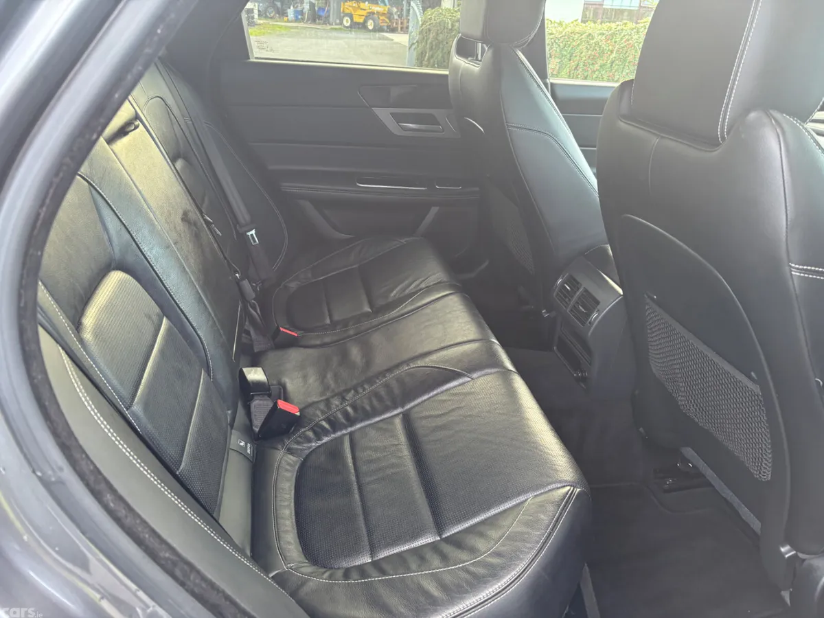 Jaguar XF Saloon, Diesel, 2016, Grey