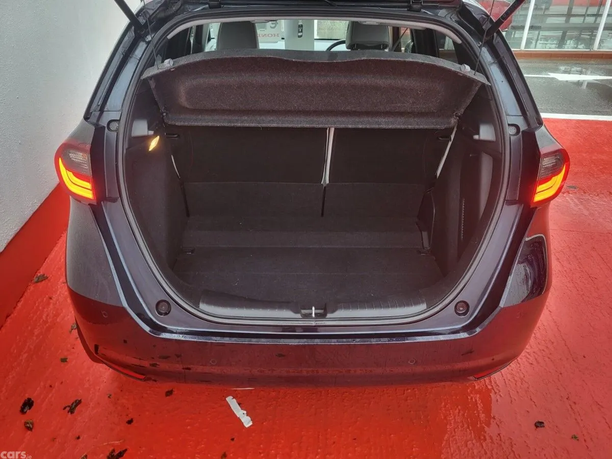 Honda Jazz Hatchback, Petrol Hybrid, 2022, Blue