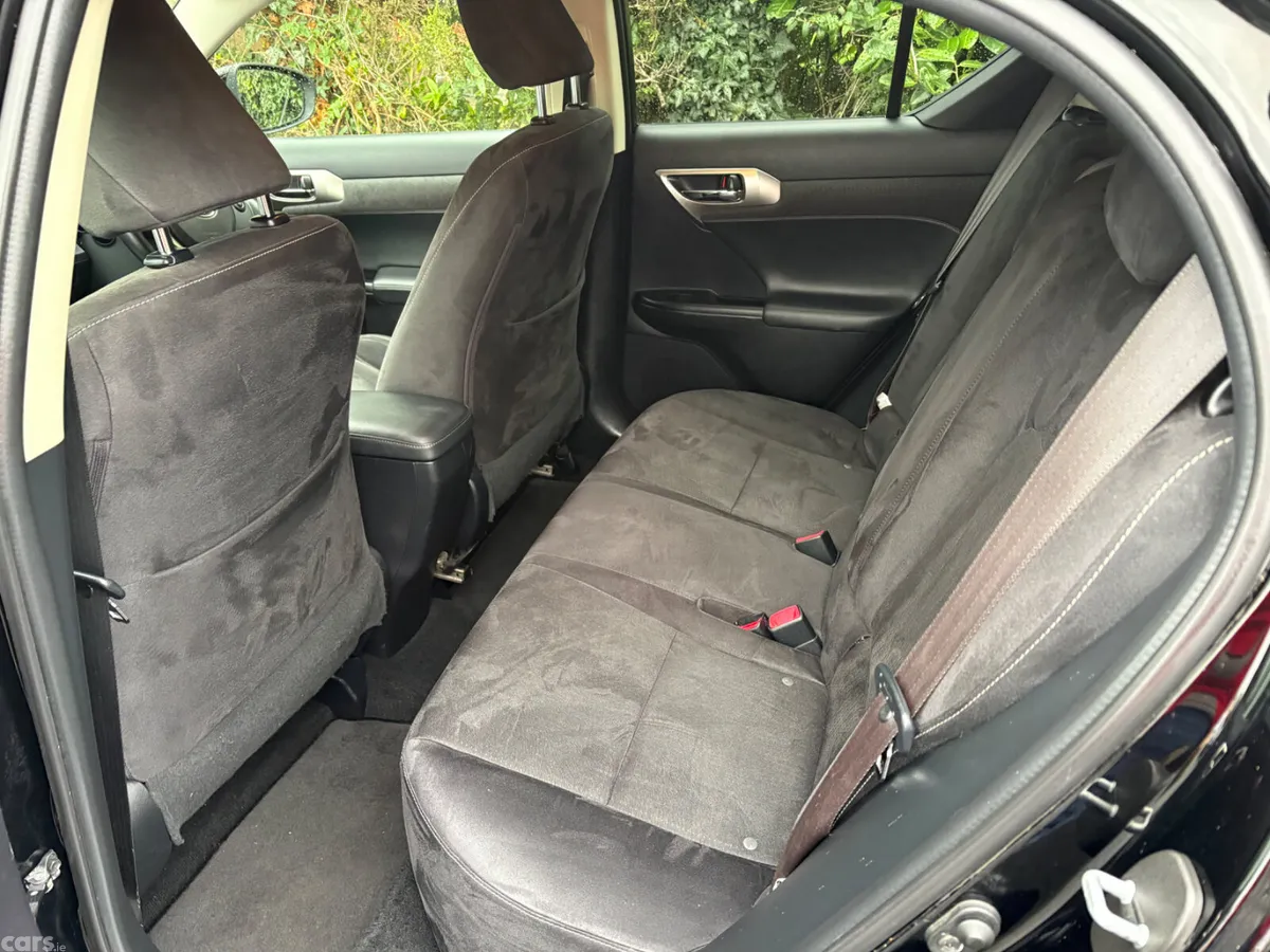 Lexus CT Hatchback, Petrol Hybrid, 2015, Black