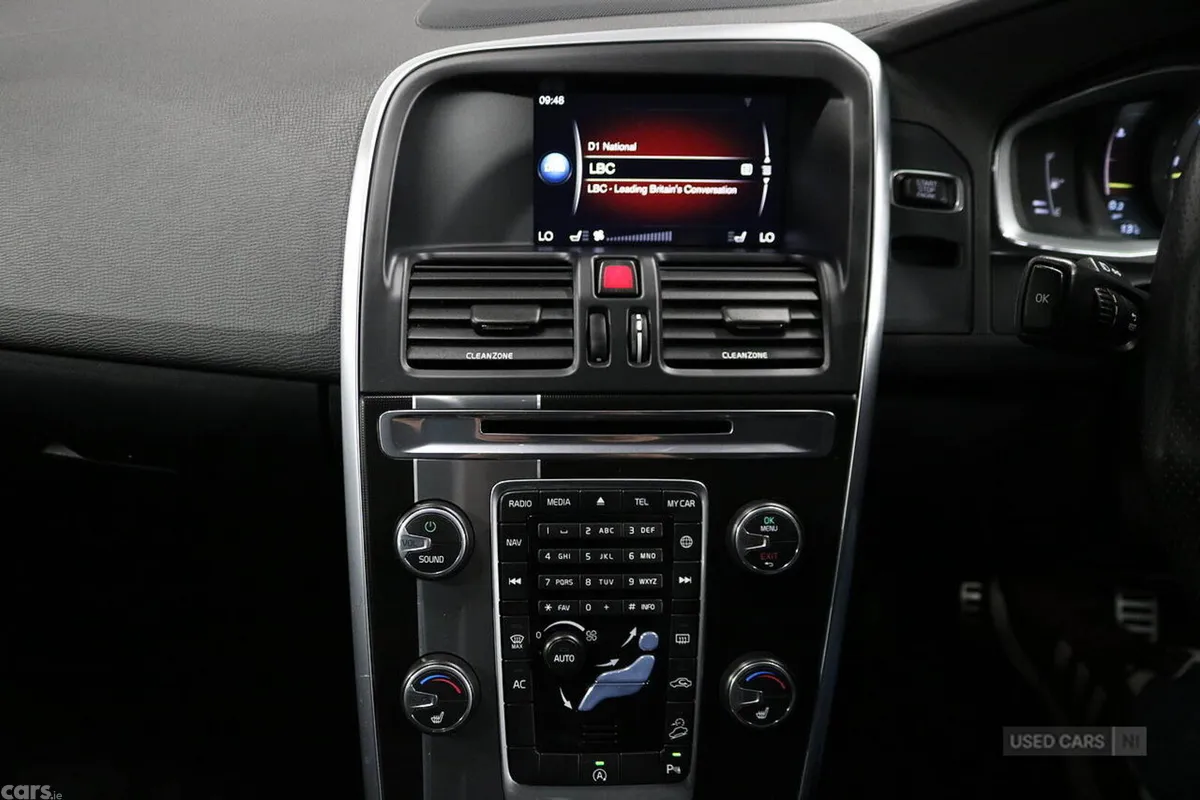Volvo XC60 SUV, Diesel, 2017, Grey