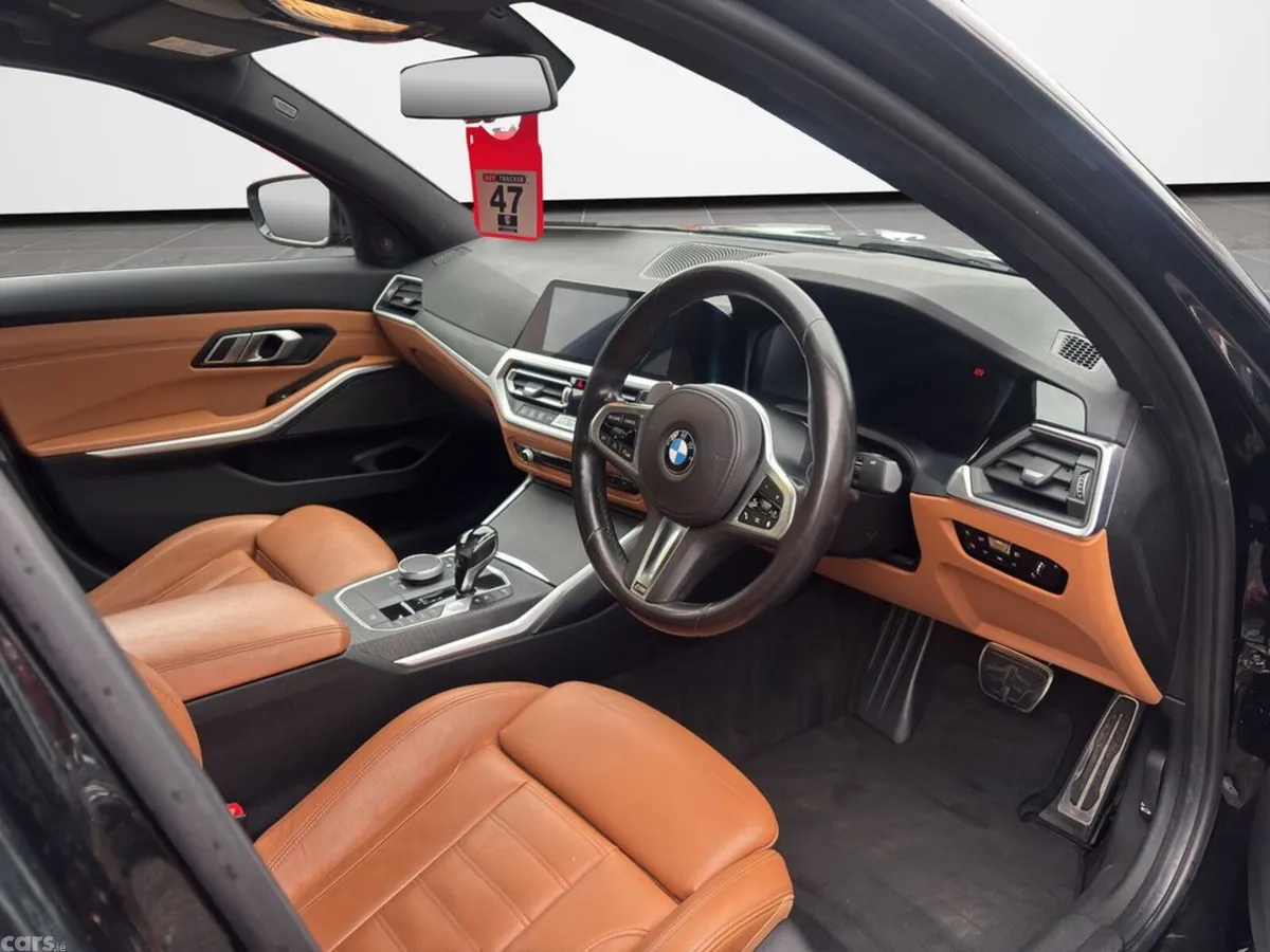 BMW 3-Series Saloon, Petrol Plug-in Hybrid, 2020, Black