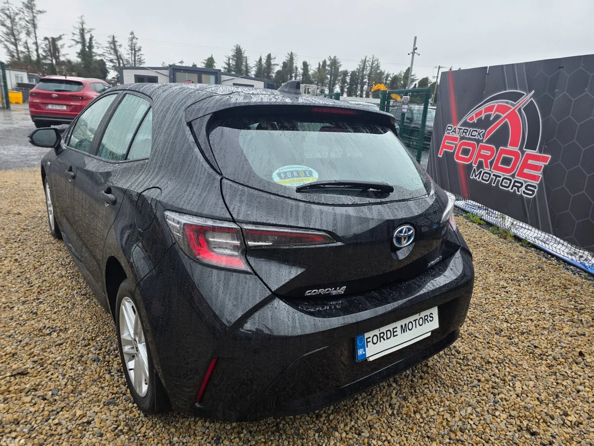 Toyota Corolla Hatchback, Petrol Hybrid, 2021, Black