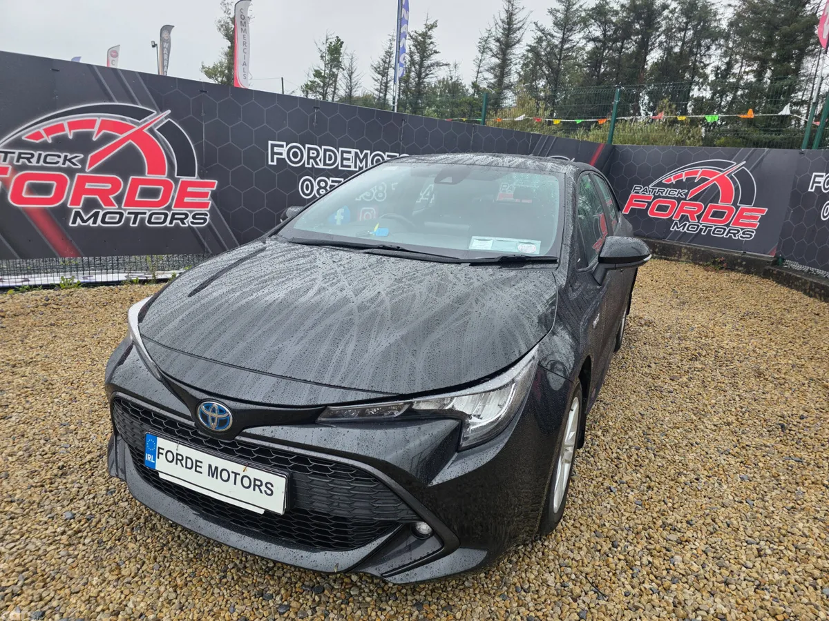 Toyota Corolla Hatchback, Petrol Hybrid, 2021, Black