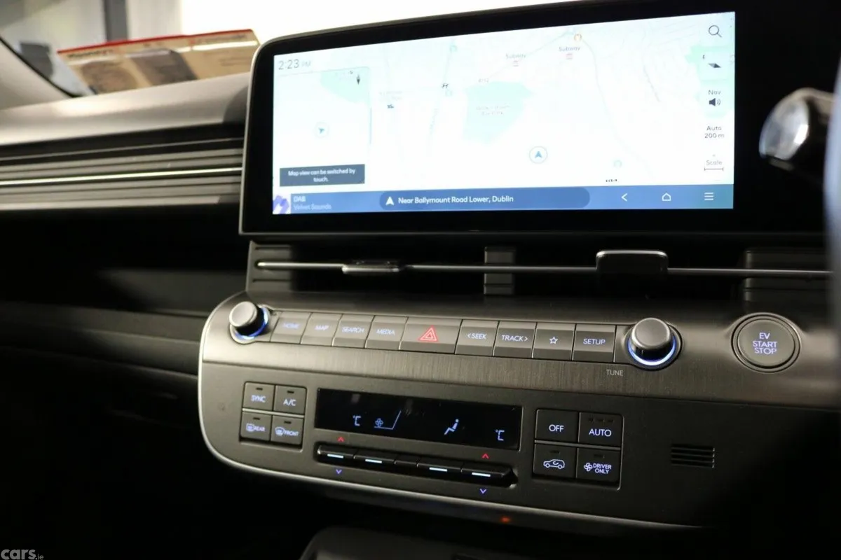 Hyundai KONA MPV, Electric, 2026, Grey