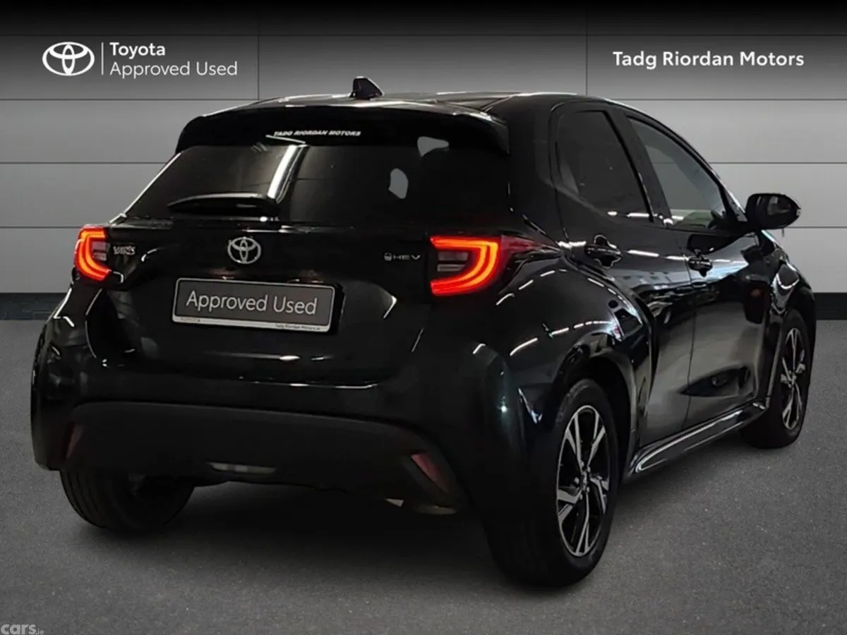 Toyota Yaris Hatchback, Petrol Hybrid, 2026, Black