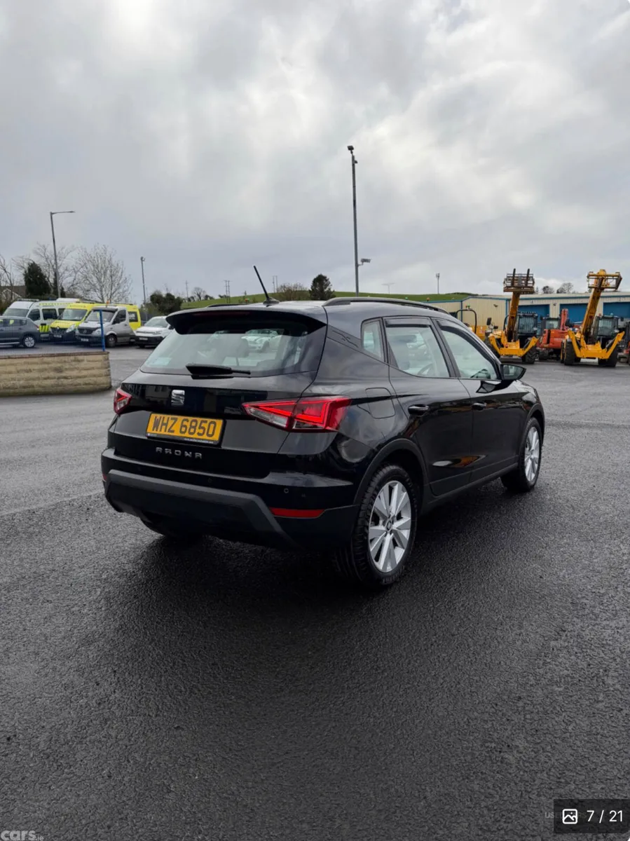 SEAT Arona SUV, Diesel, 2019, Black