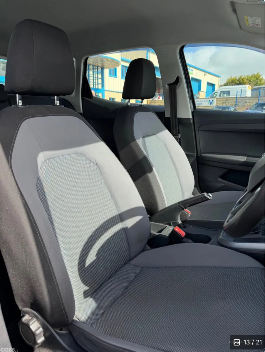 SEAT Arona SUV, Diesel, 2019, Black