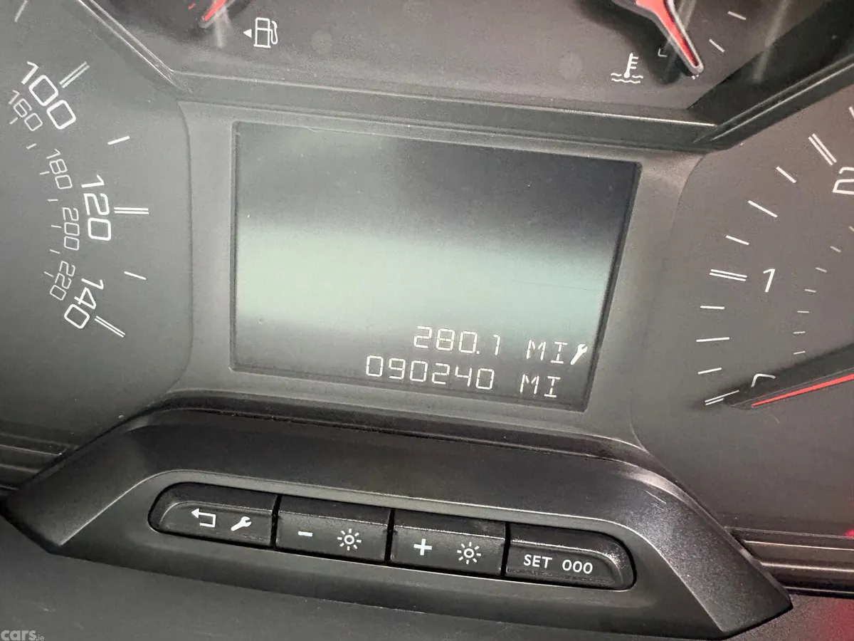 Peugeot Partner MPV, Diesel, 2020, White