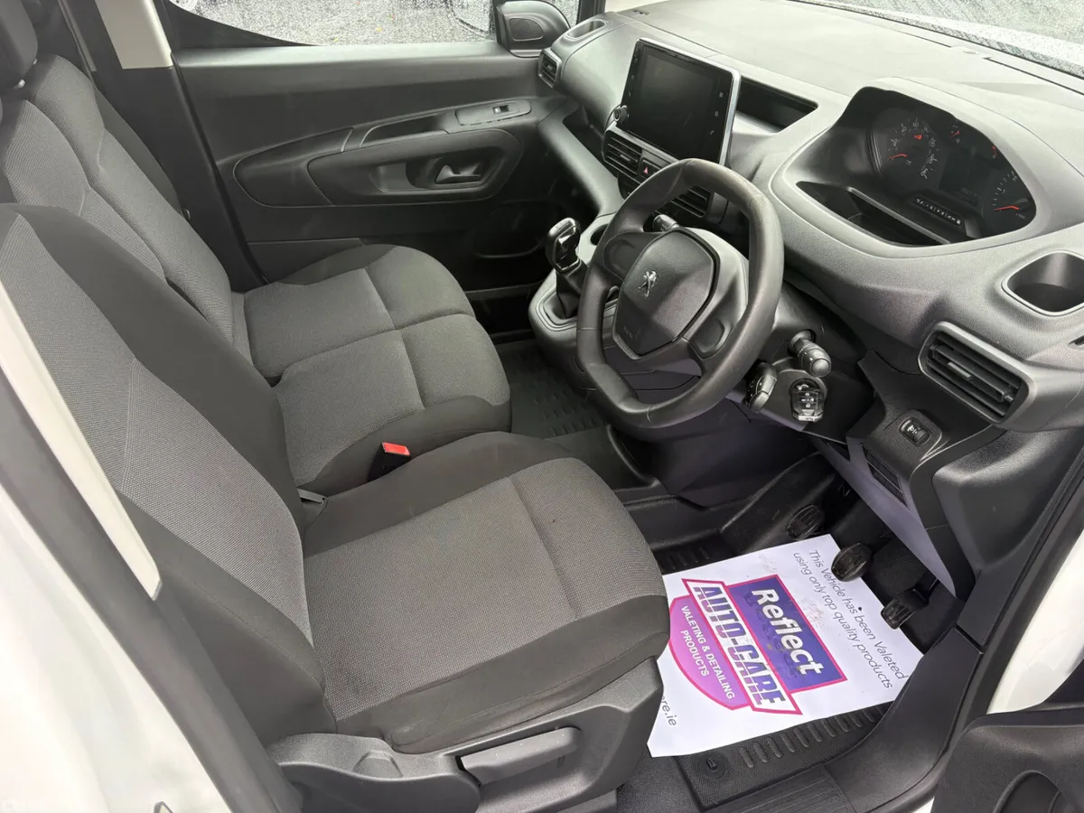 Peugeot Partner MPV, Diesel, 2020, White