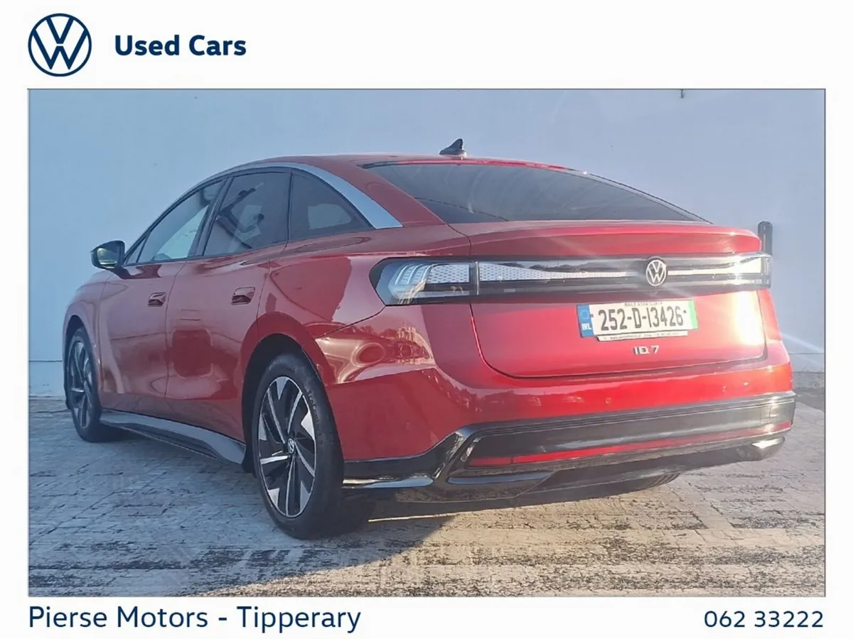 Volkswagen ID.7 Hatchback, Electric, 2025, Red