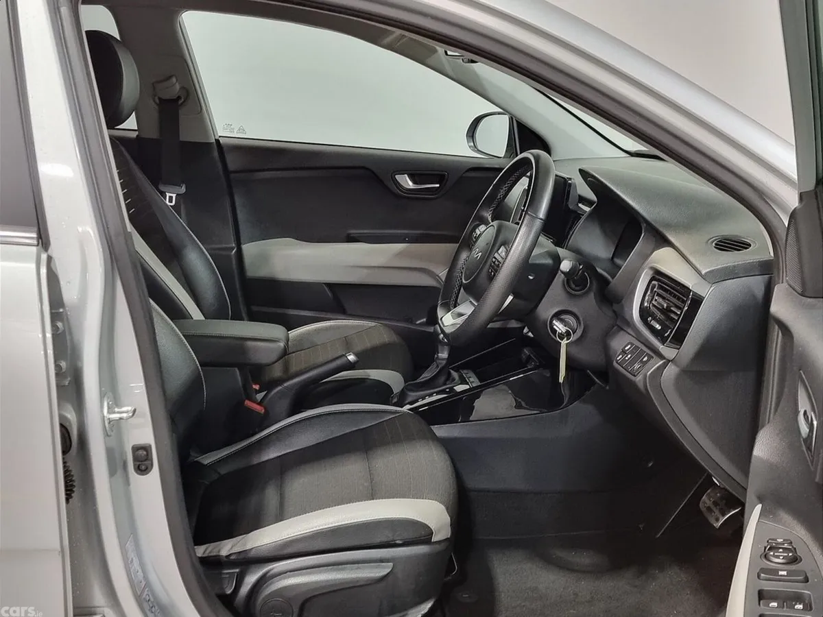 Kia Stonic Hatchback, Petrol Hybrid, 2025, Silver