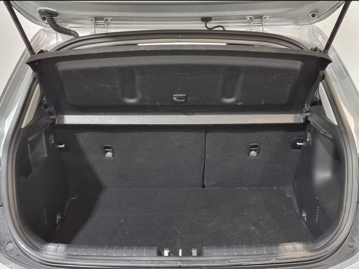 Kia Stonic Hatchback, Petrol Hybrid, 2025, Silver
