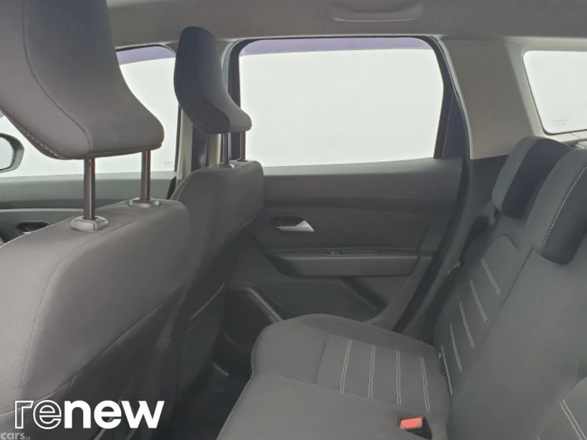 Dacia Duster SUV, Diesel, 2023, Grey