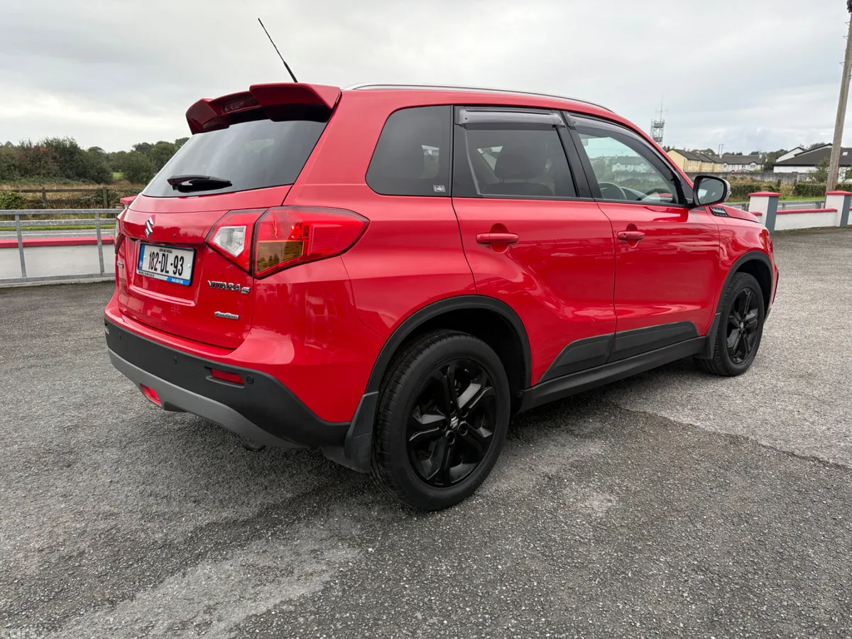 Suzuki Vitara SUV, Petrol, 2018, Red