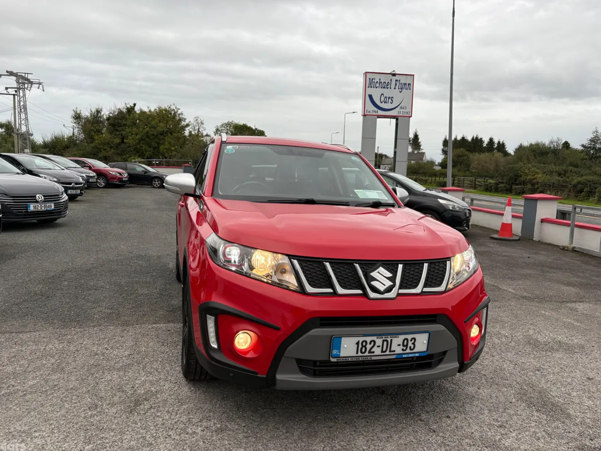 Suzuki Vitara SUV, Petrol, 2018, Red