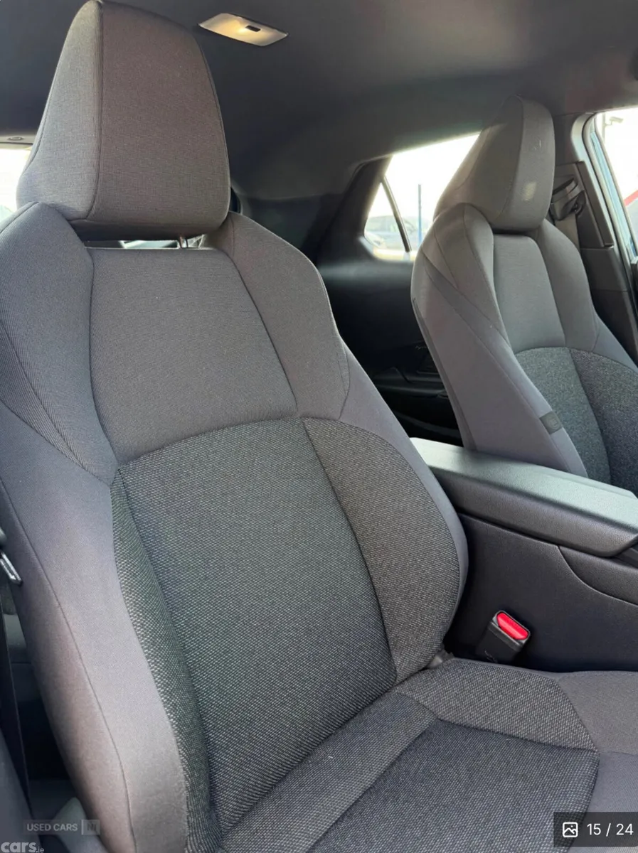 Toyota C-HR+ SUV, Petrol Hybrid, 2024, Blue