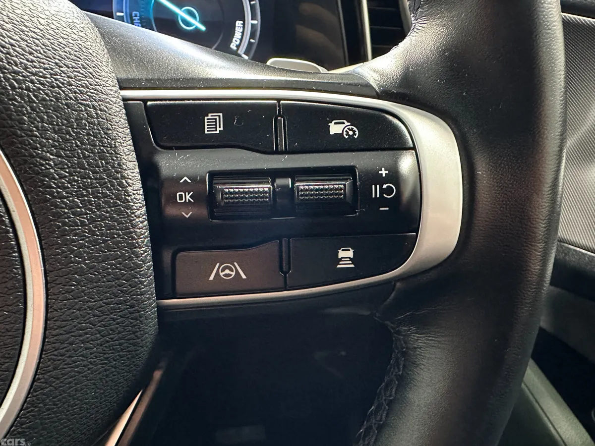 Kia Sportage SUV, Petrol Hybrid, 2024, Grey