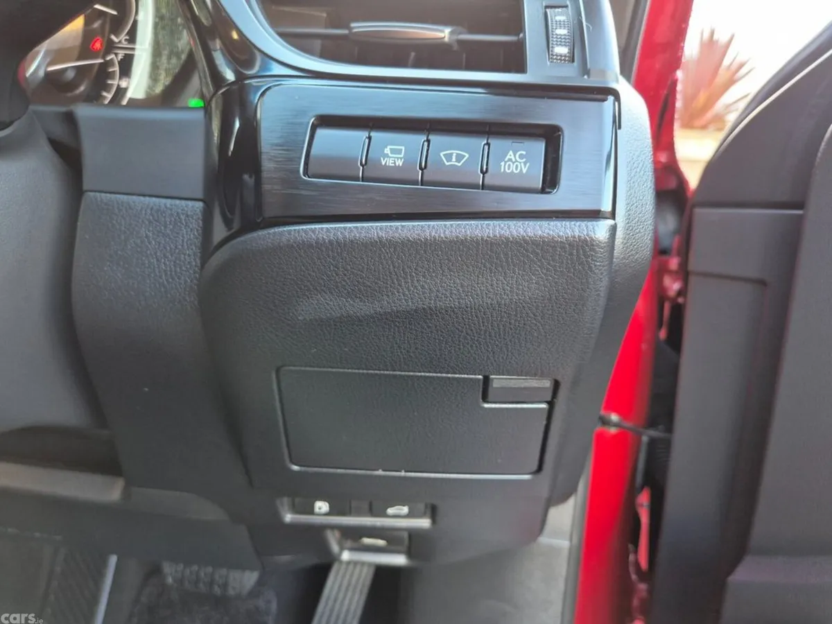 Lexus ES Saloon, Petrol Hybrid, 2022, Red