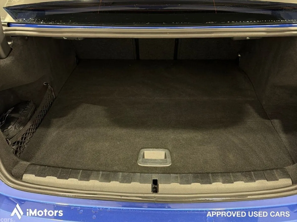 BMW 3-Series Saloon, Petrol Plug-in Hybrid, 2020, Blue