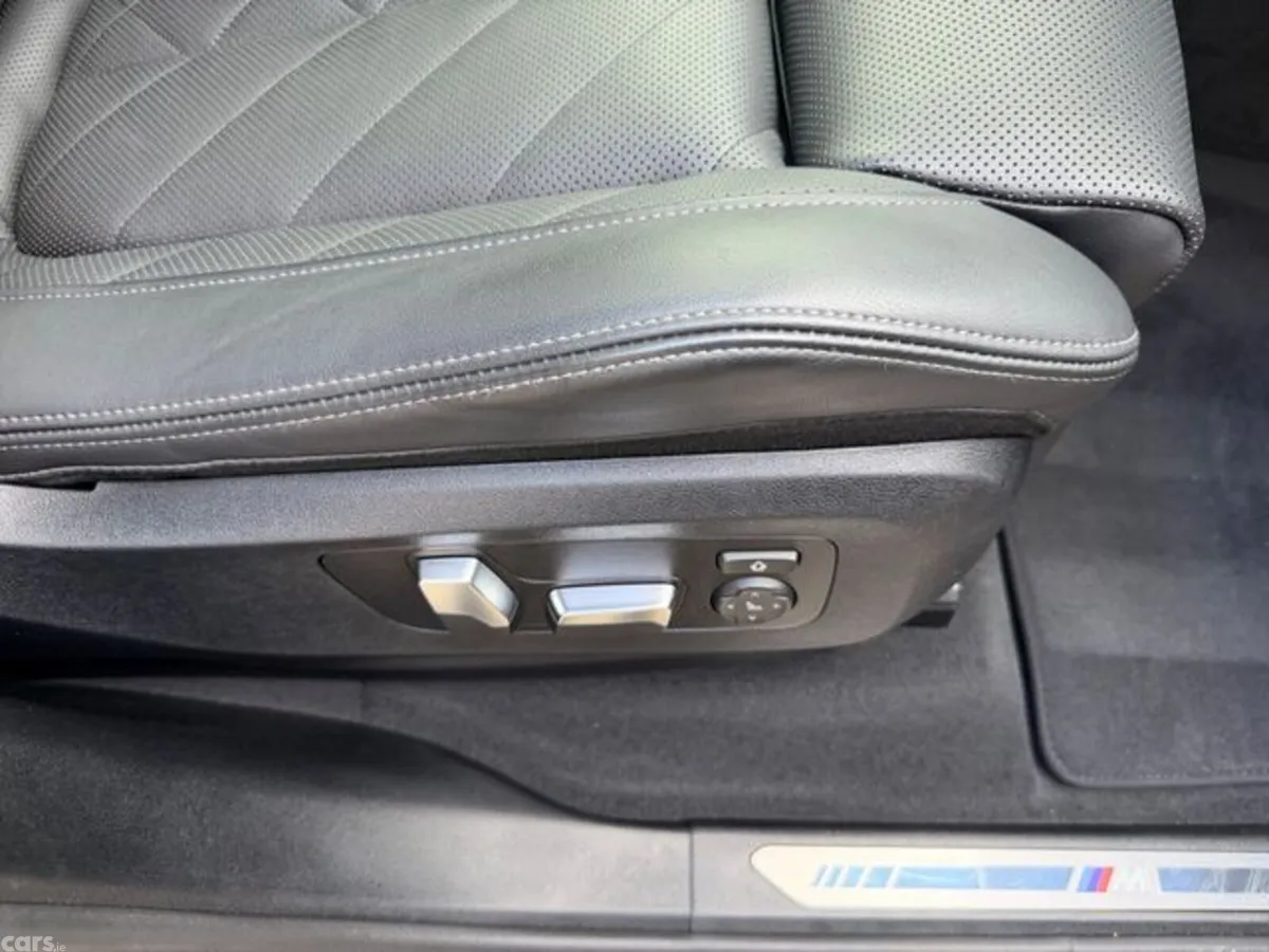 BMW X5 SUV, Petrol Plug-in Hybrid, 2025, Black
