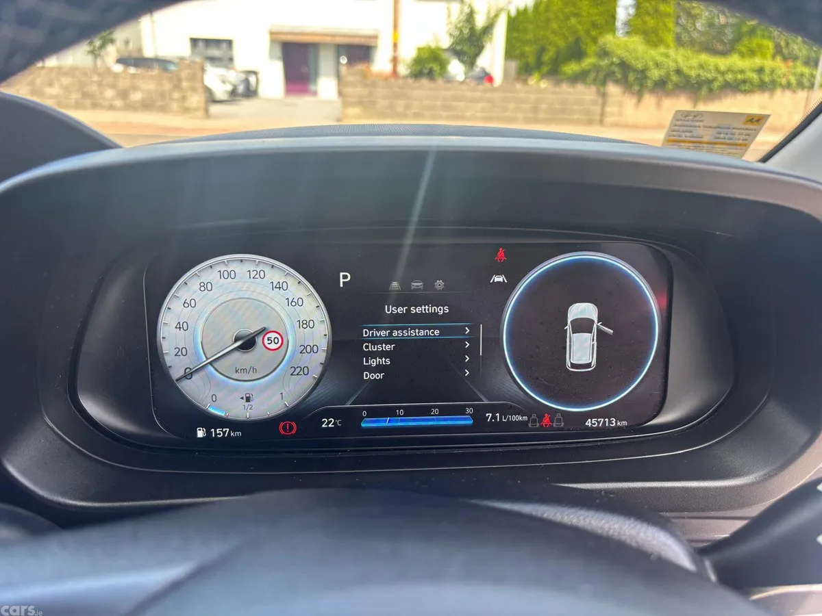 Hyundai i20 Hatchback, Petrol, 2023, Grey