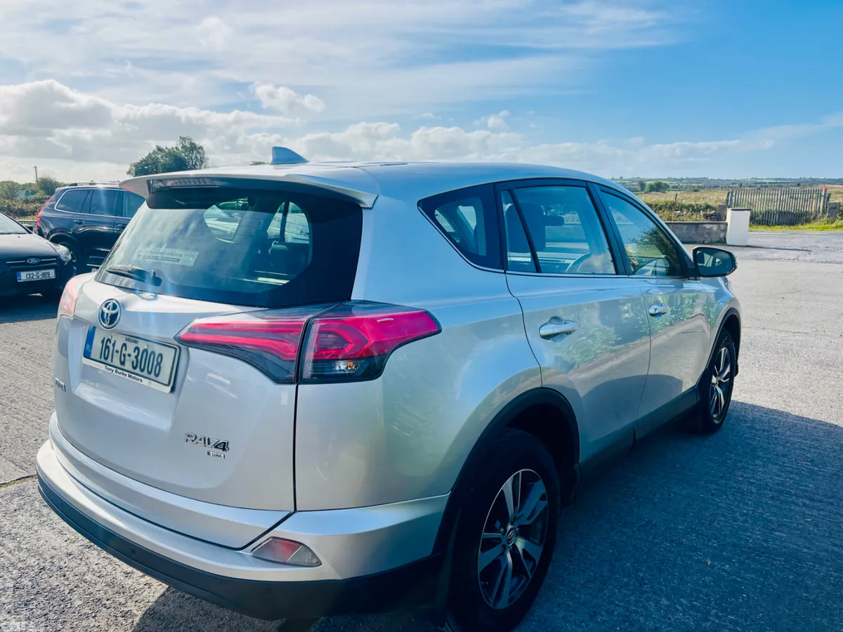 Toyota RAV4 SUV, Diesel, 2016, Silver