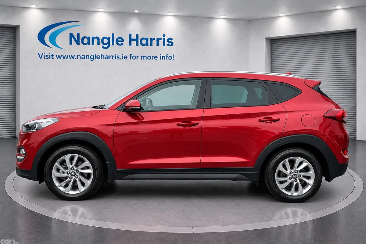 Hyundai Tucson SUV, Diesel, 2017, Red