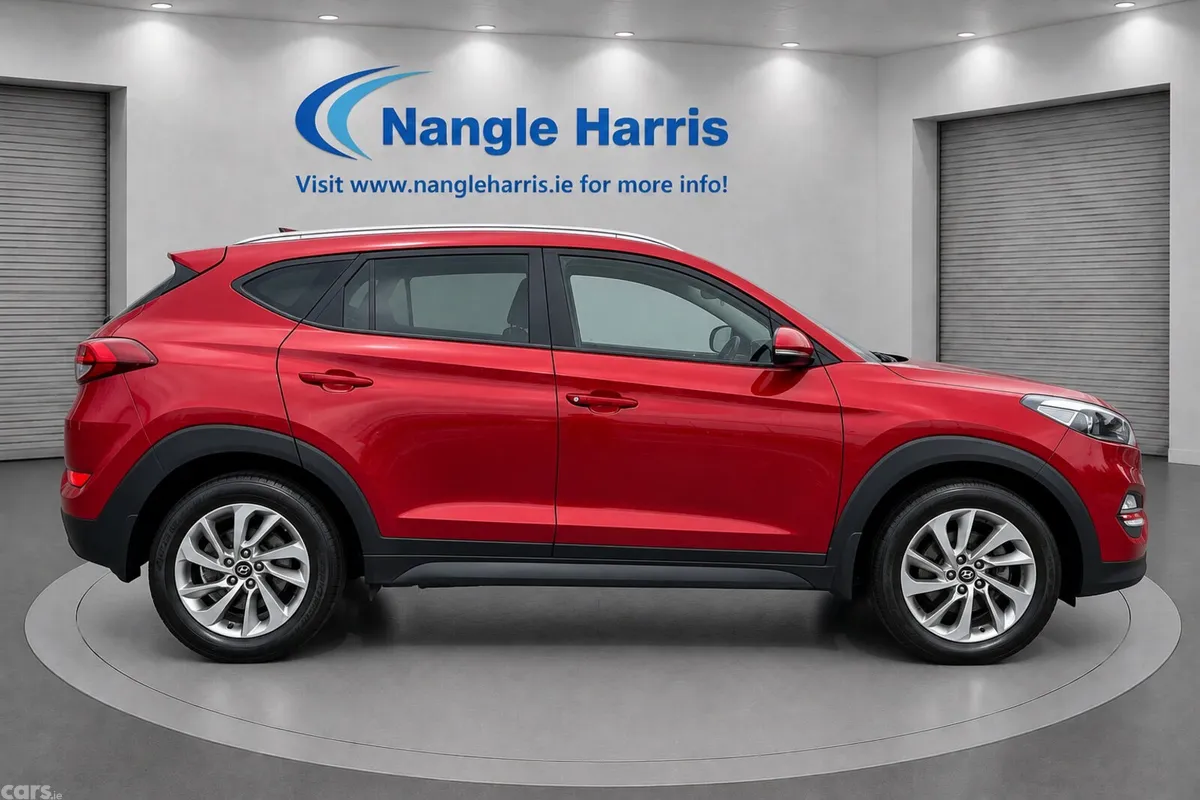 Hyundai Tucson SUV, Diesel, 2017, Red