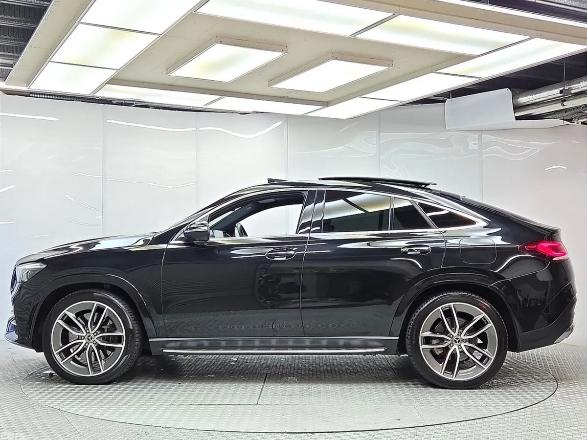 Mercedes-Benz GLE SUV, Diesel Plug-in Hybrid, 2022, Black
