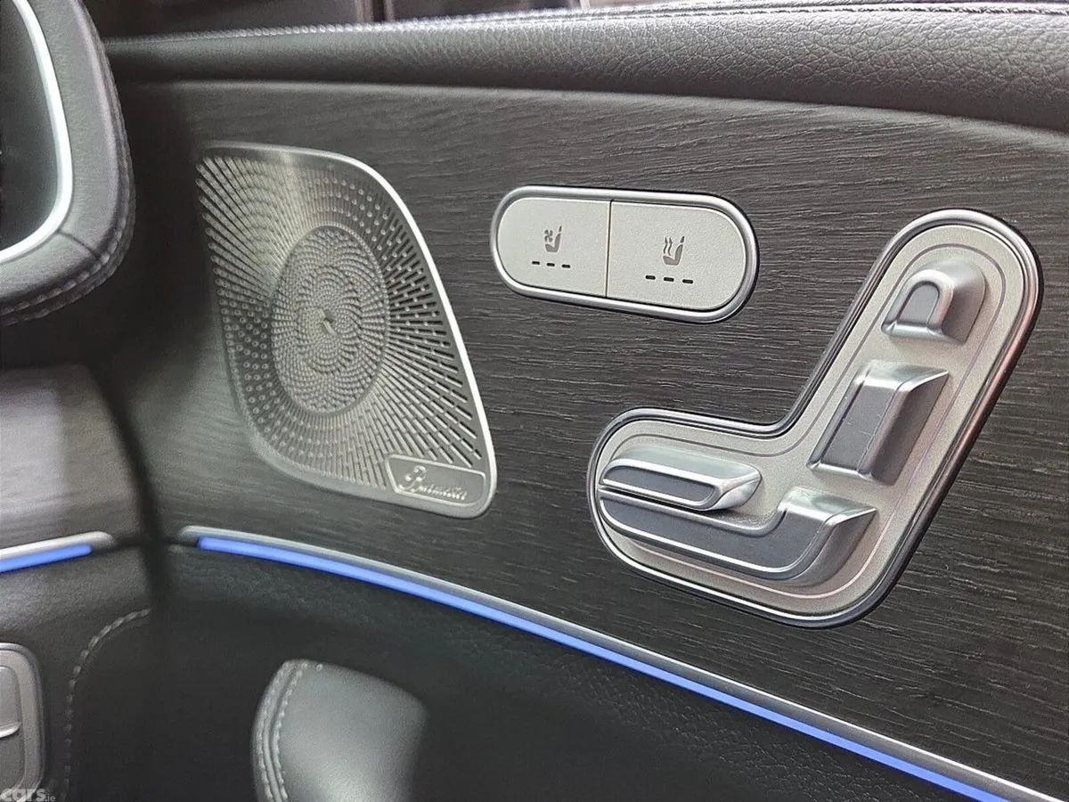 Mercedes-Benz GLE SUV, Diesel Plug-in Hybrid, 2022, Black