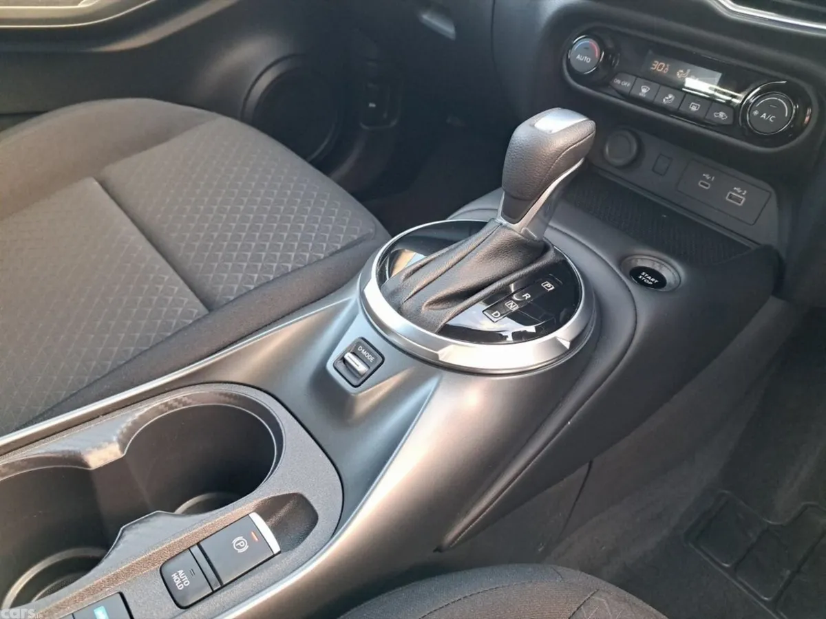 Nissan Juke SUV, Petrol Hybrid, 2026, Red