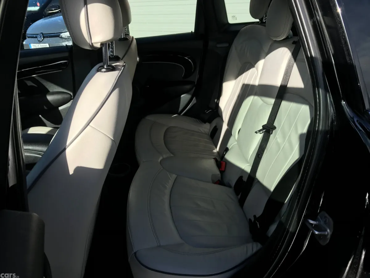 Mini Cooper Hatchback, Petrol, 2016, Black