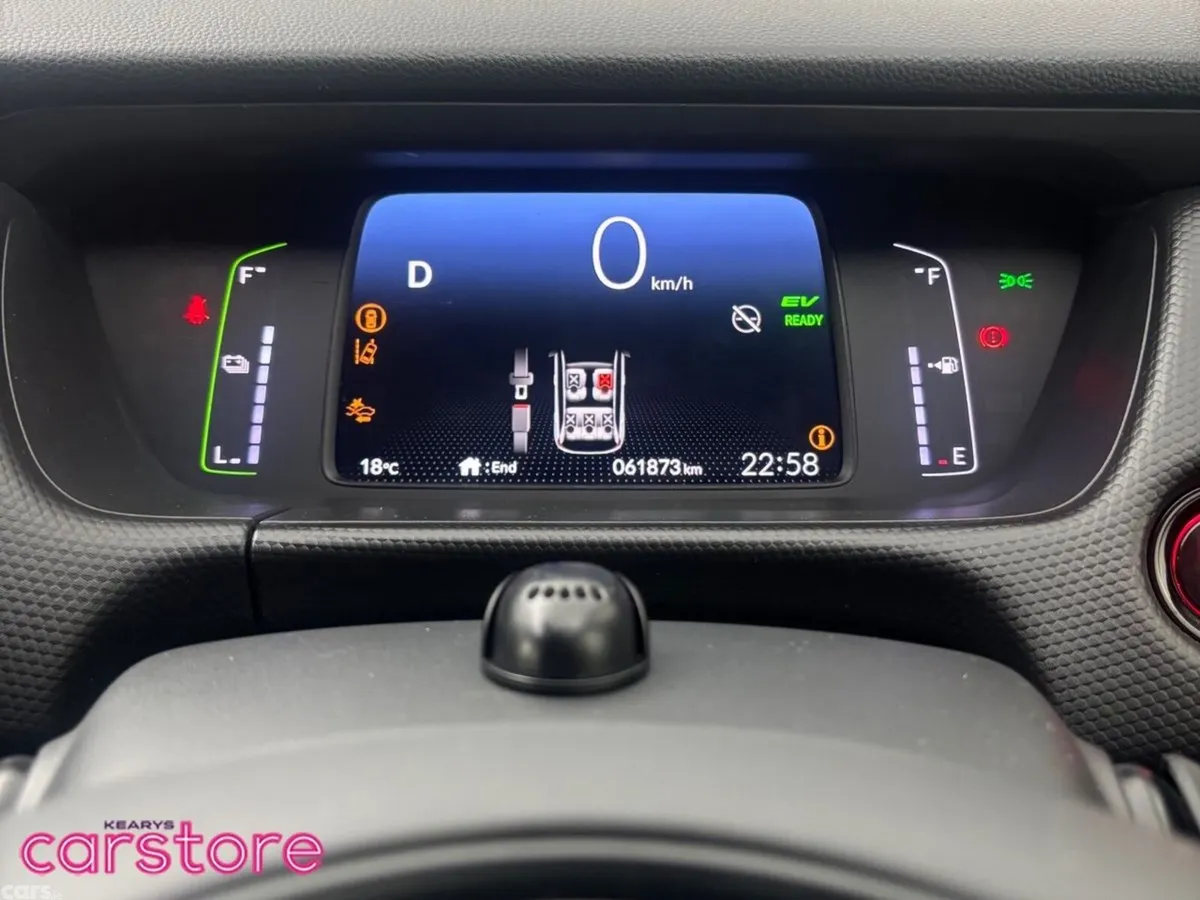 Honda Fit Hatchback, Petrol Hybrid, 2023, White