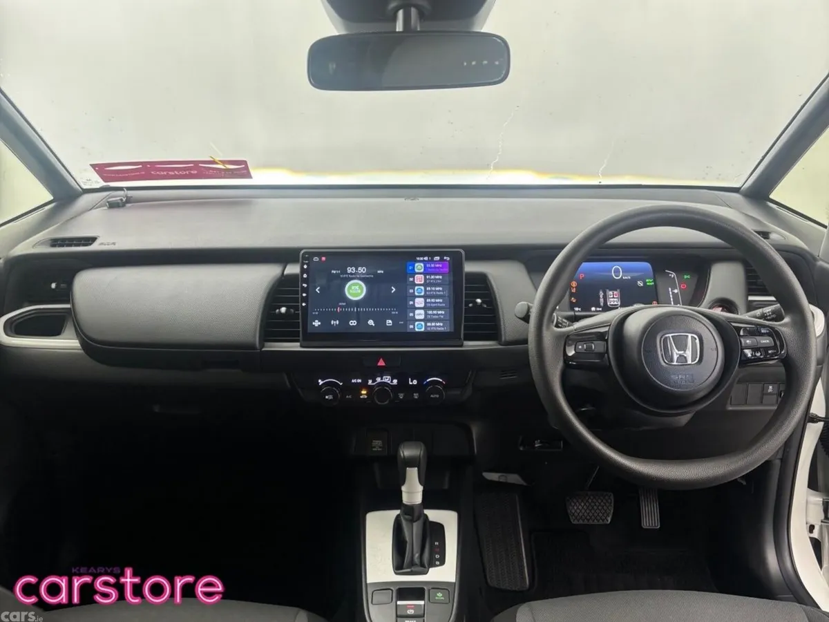Honda Fit Hatchback, Petrol Hybrid, 2023, White