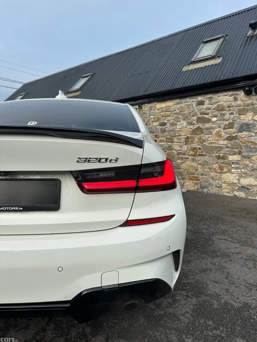 BMW 3-Series Saloon, Diesel, 2019, White