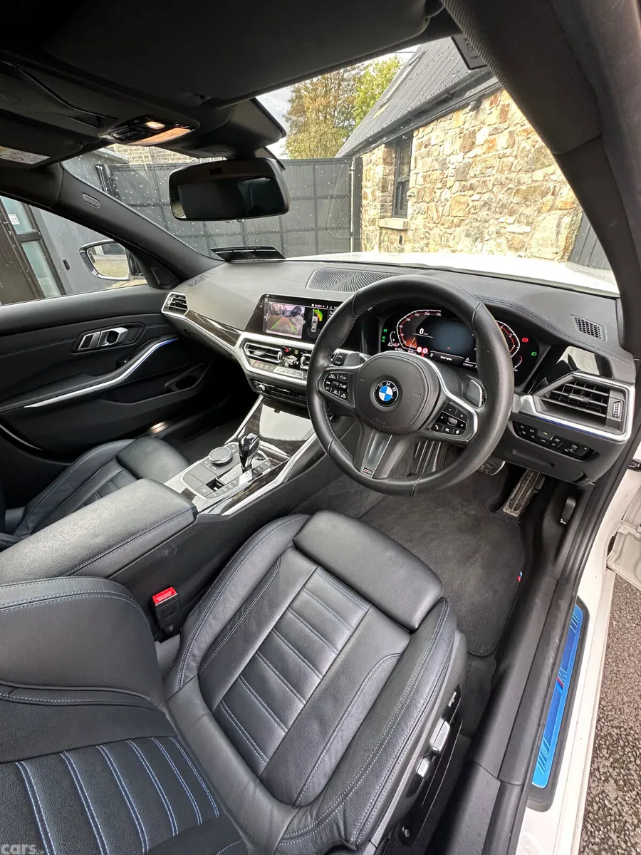 BMW 3-Series Saloon, Diesel, 2019, White