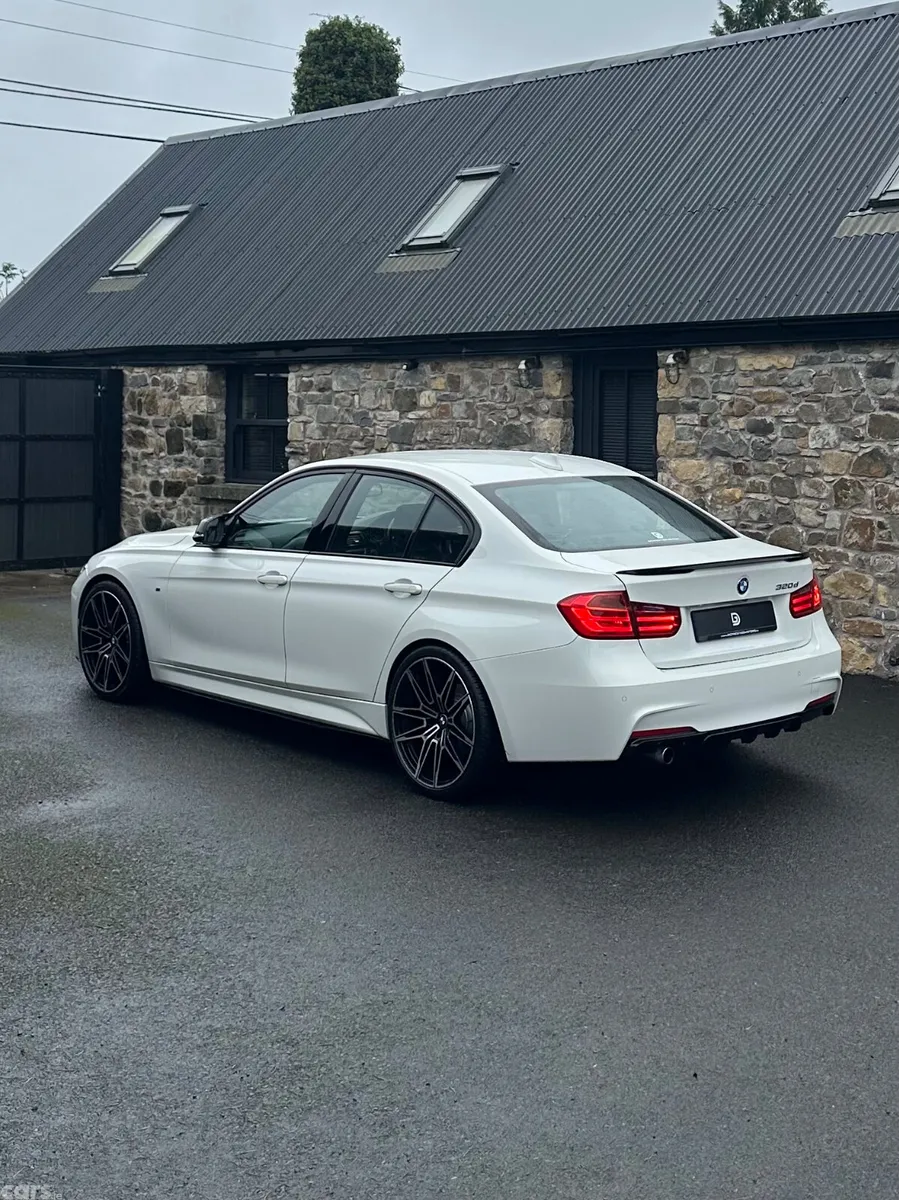 BMW 3-Series Saloon, Diesel, 2013, White