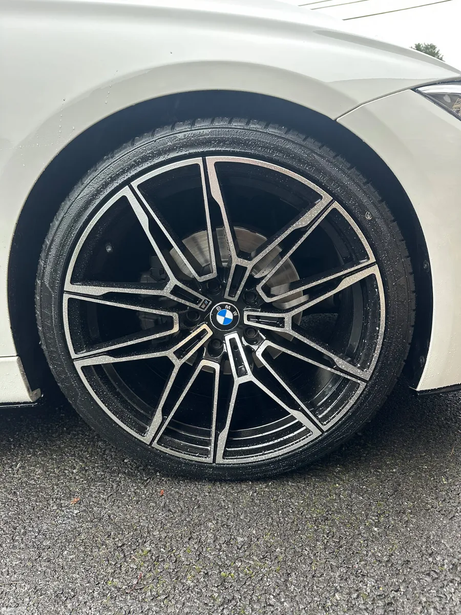 BMW 3-Series Saloon, Diesel, 2013, White