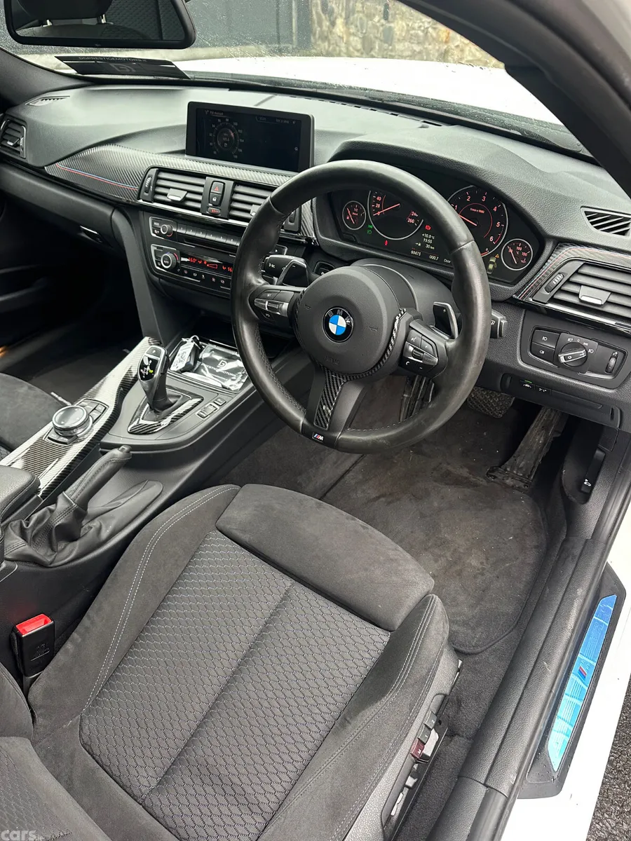BMW 3-Series Saloon, Diesel, 2013, White