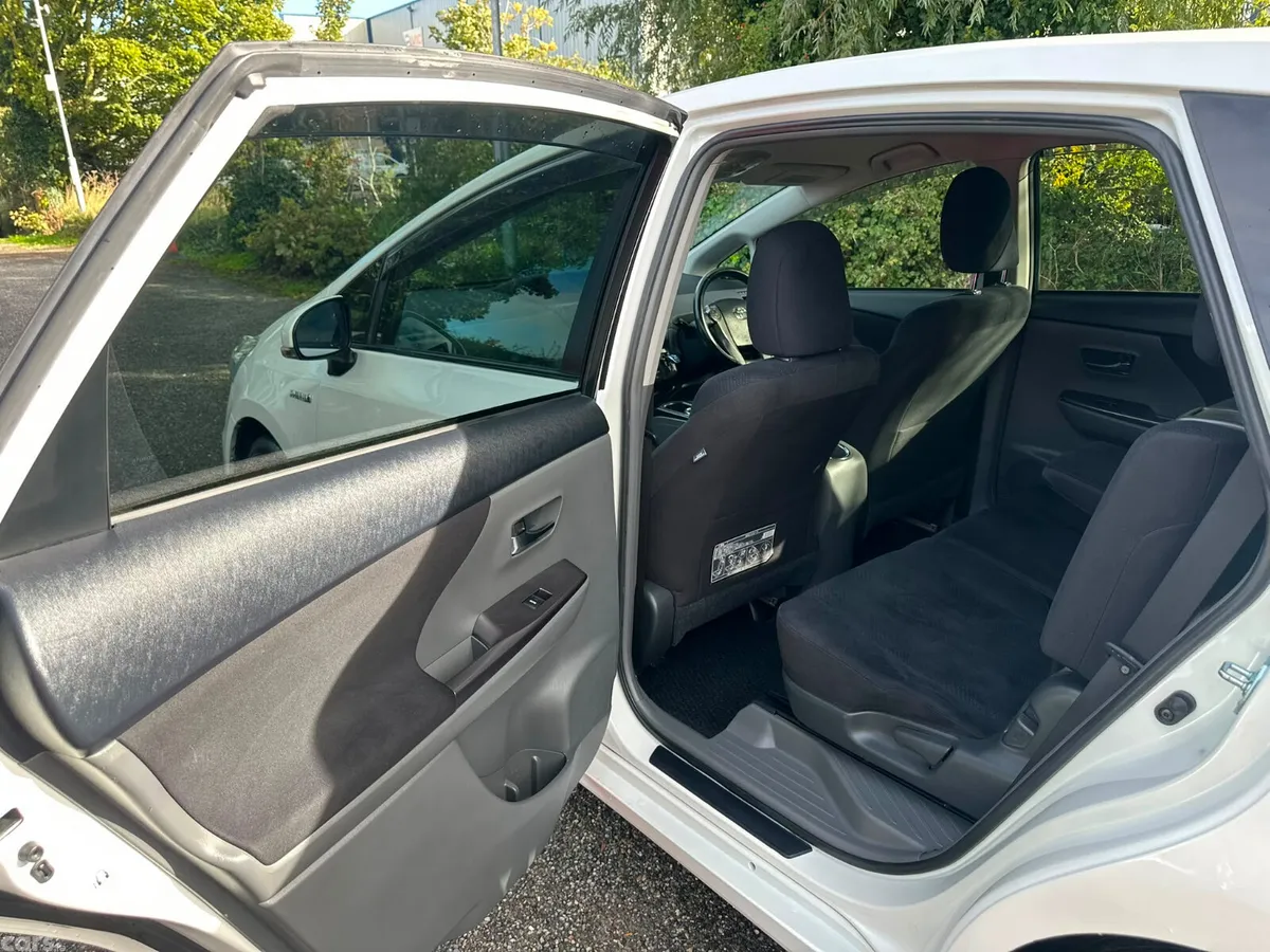 Toyota Prius Estate, Petrol Hybrid, 2015, White