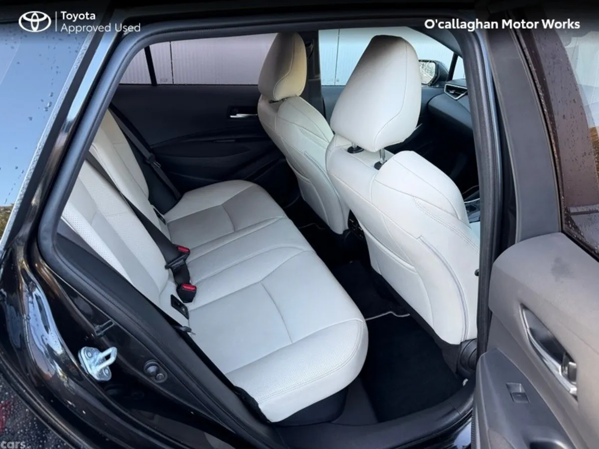 Toyota Corolla Estate, Petrol Hybrid, 2022, Black