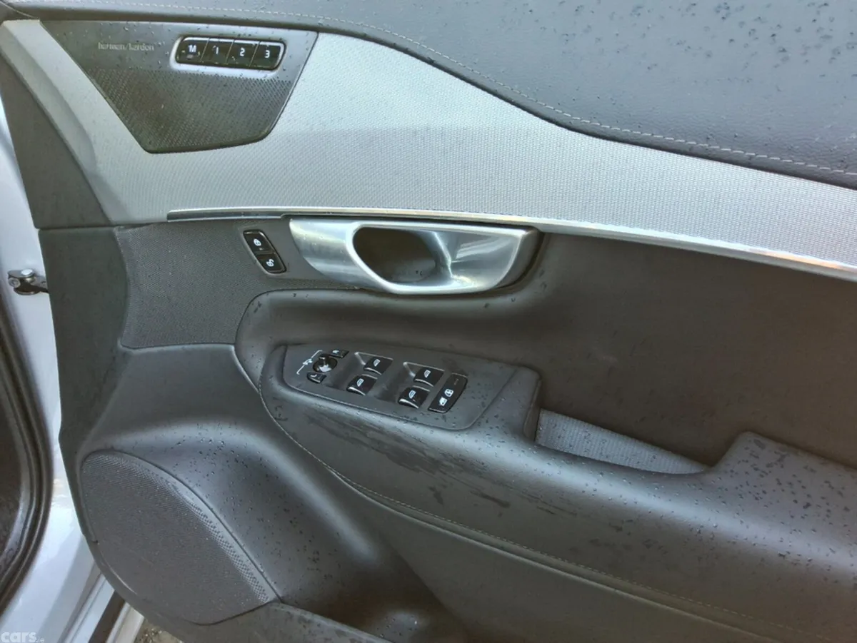 Volvo XC90 SUV, Petrol Plug-in Hybrid, 2024, Silver