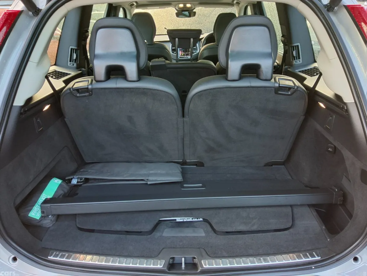 Volvo XC90 SUV, Petrol Plug-in Hybrid, 2024, Silver