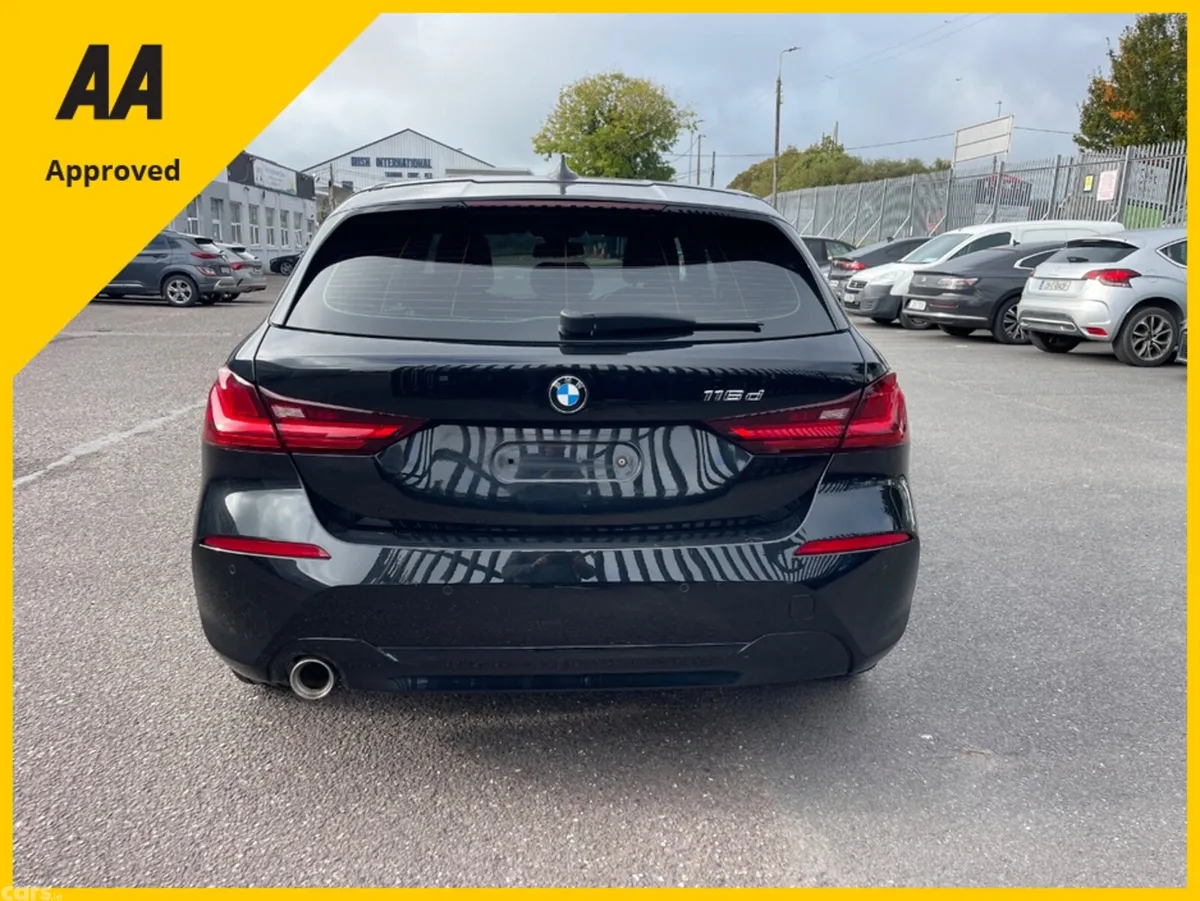 BMW 1-Series Hatchback, Diesel, 2022, Black