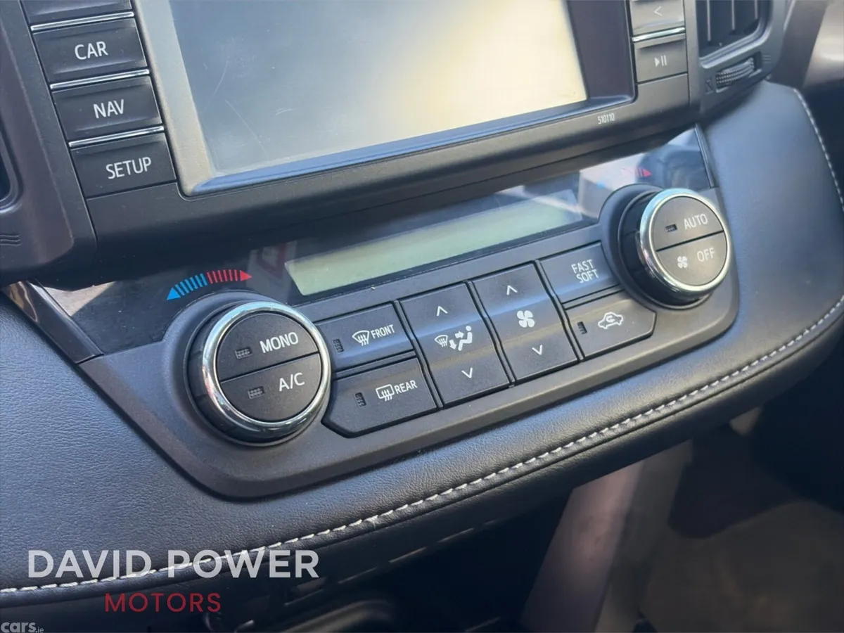 Toyota RAV4 SUV, Diesel, 2016, Silver
