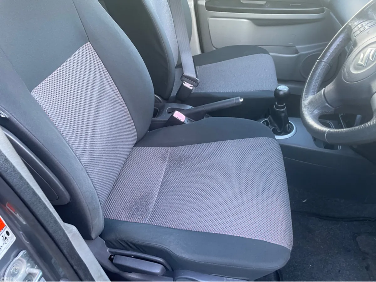 Suzuki SX4 Hatchback, Petrol, 2008, Grey