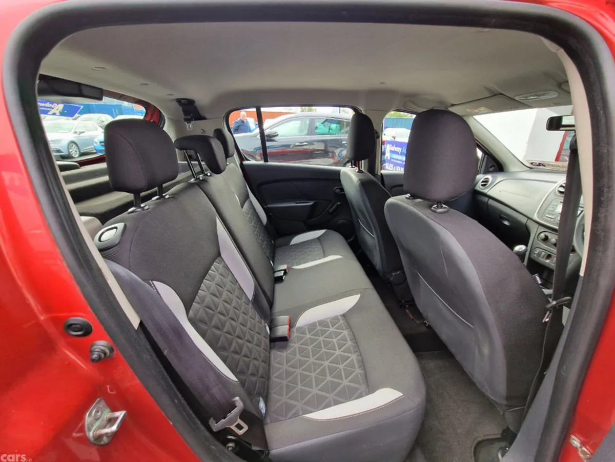 Dacia Sandero Stepway Hatchback, Petrol, 2014, Red