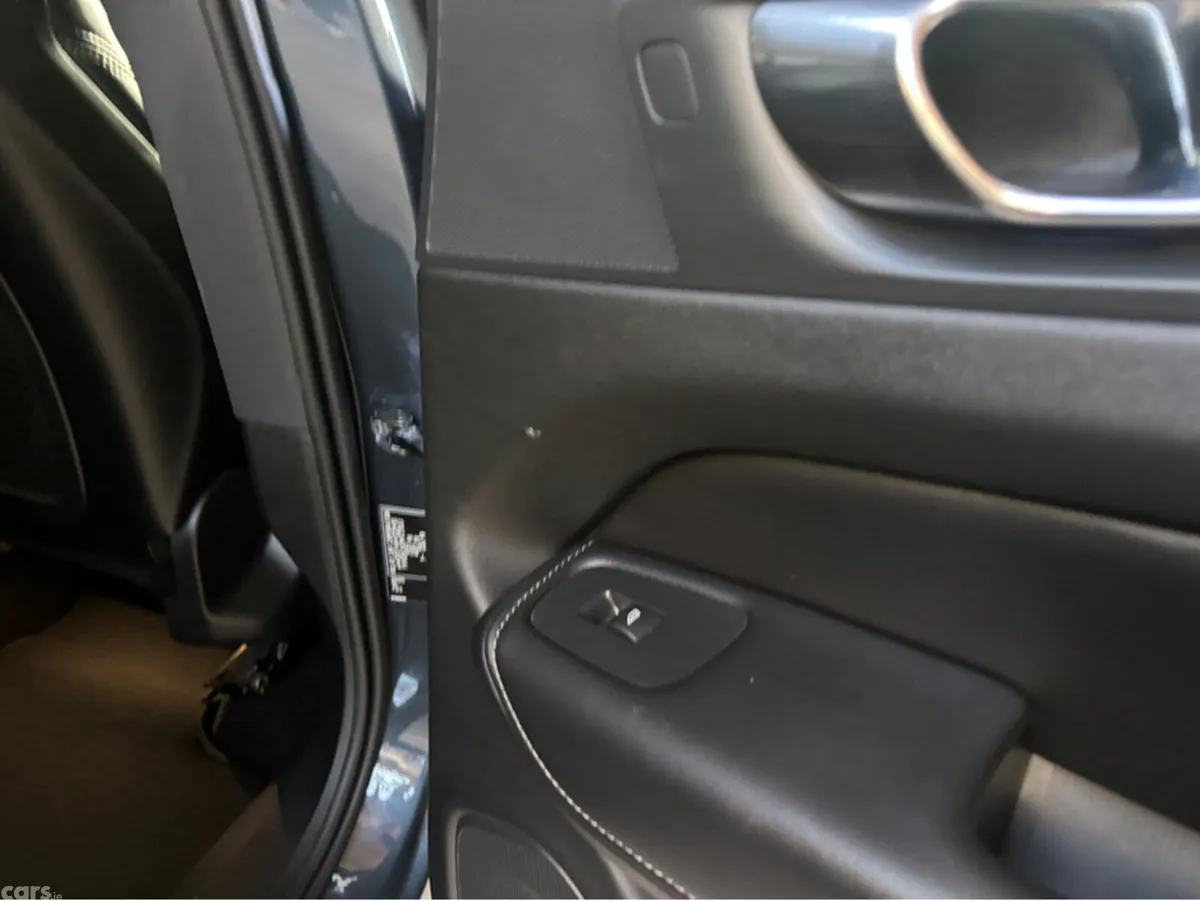 Volvo XC60 SUV, Diesel, 2020, Blue